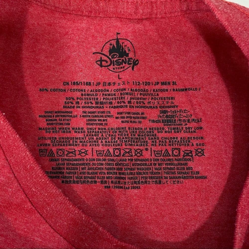 DISNEY 7 Dwarfs Red Crew neck Short sleeve Graphic Logo Tee - Picture 6 of 7